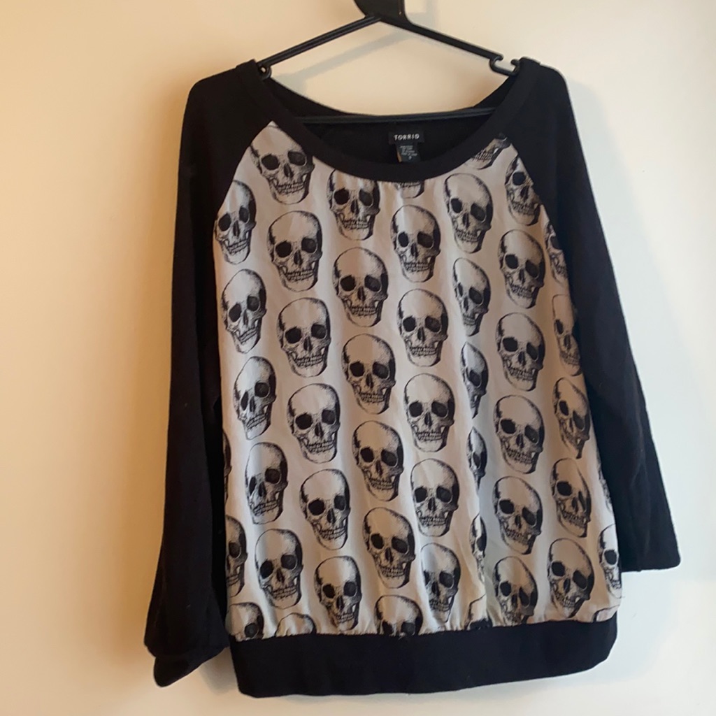 Skull Top!